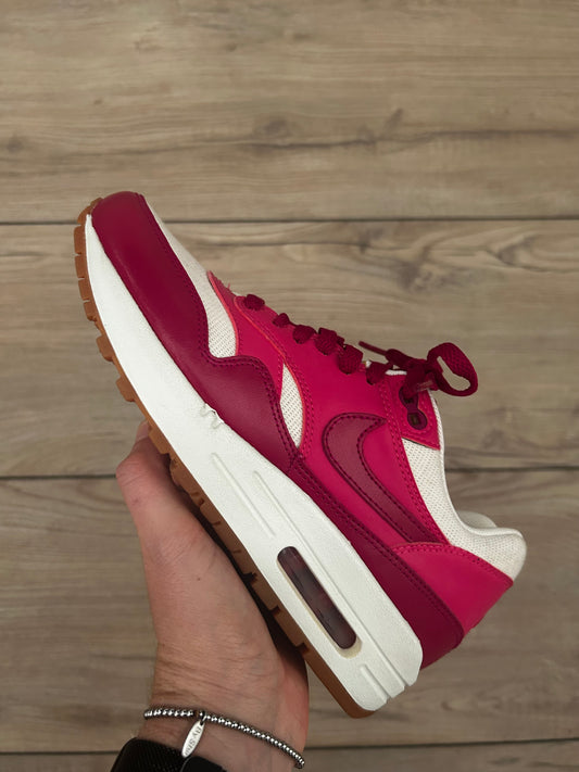 Nike Air Max 1 Vintage Pink