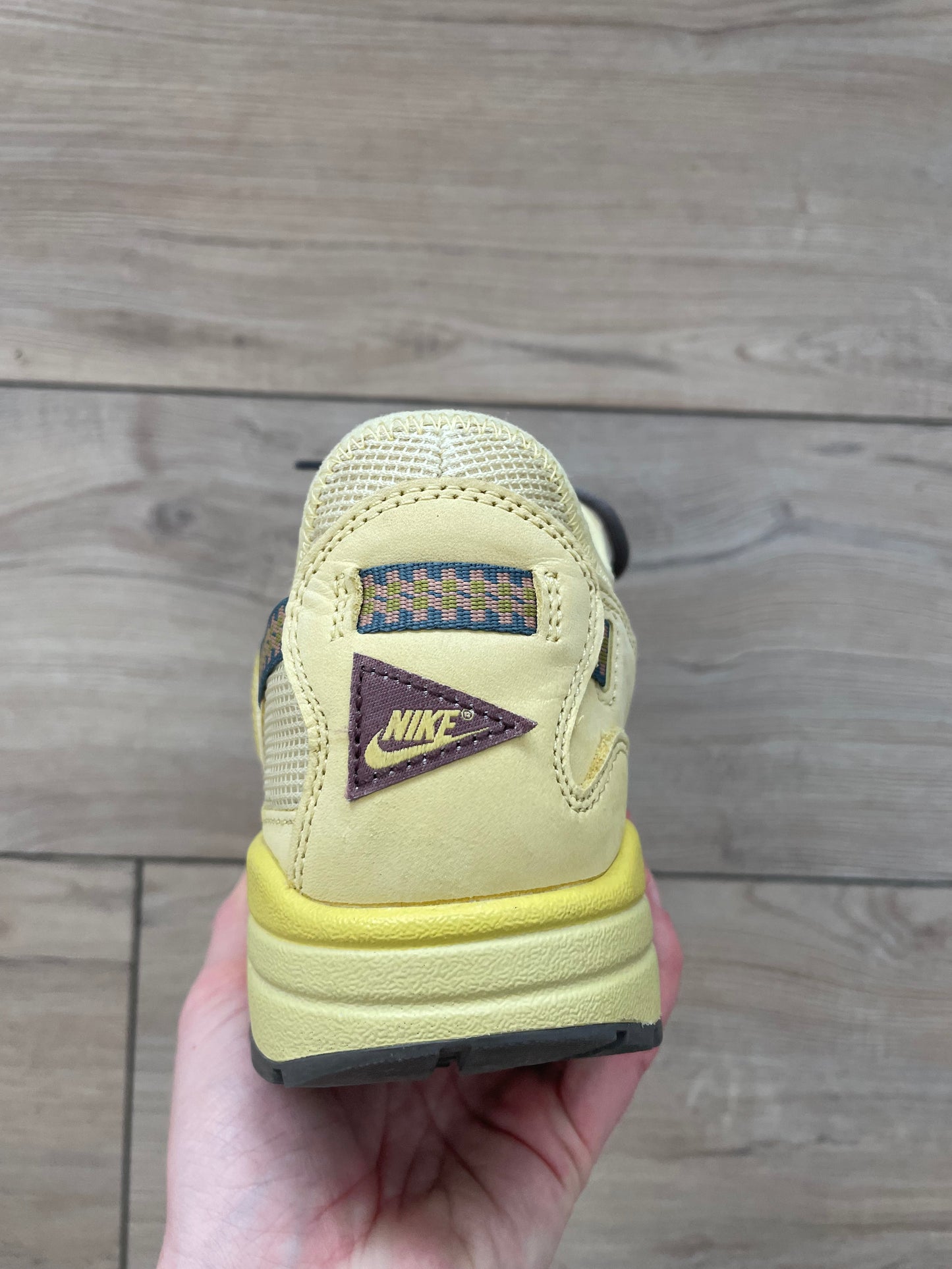 Nike Air Max 1 Cactus Jack Saturn Gold