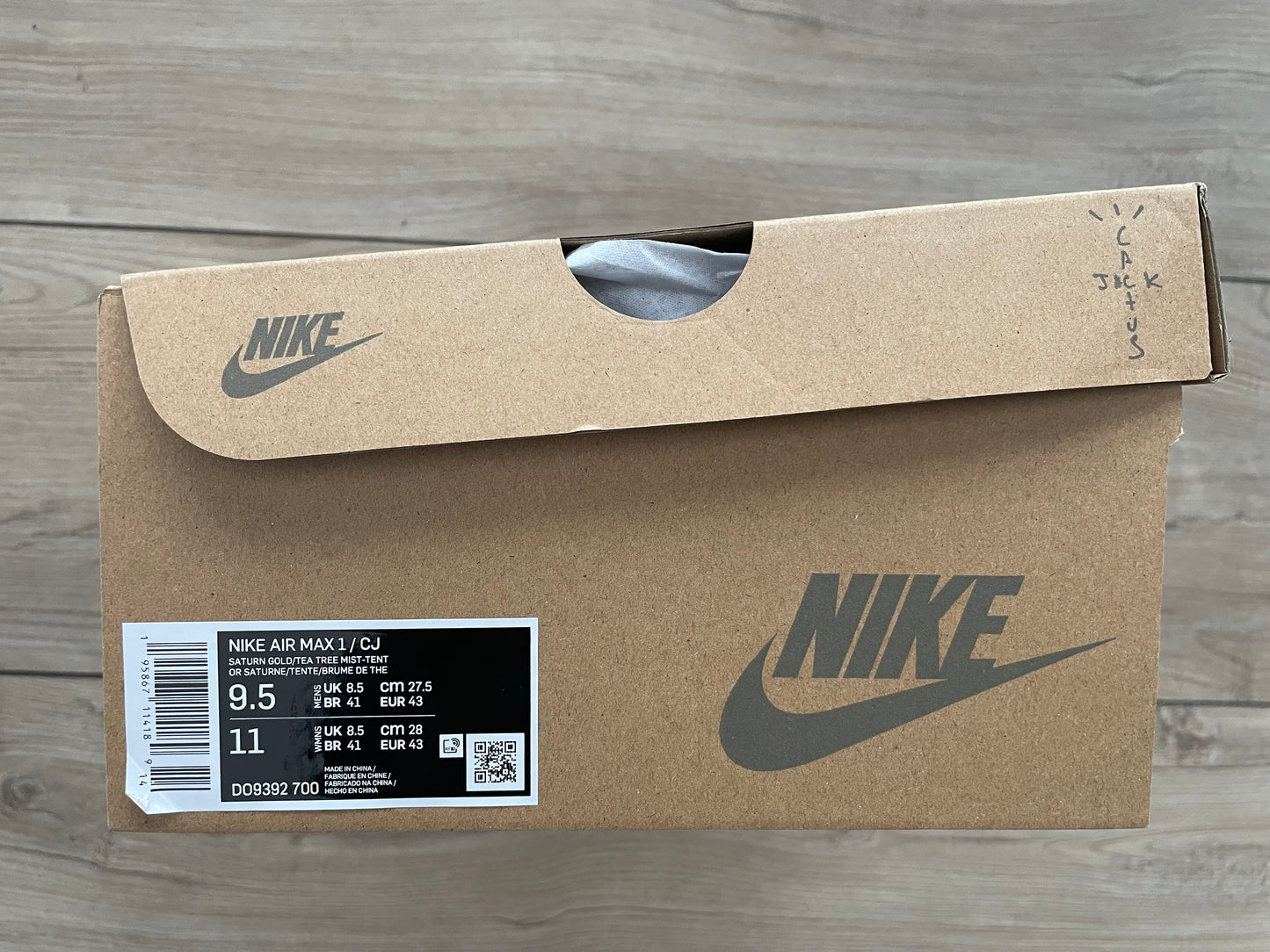 Nike Air Max 1 Cactus Jack Saturn Gold