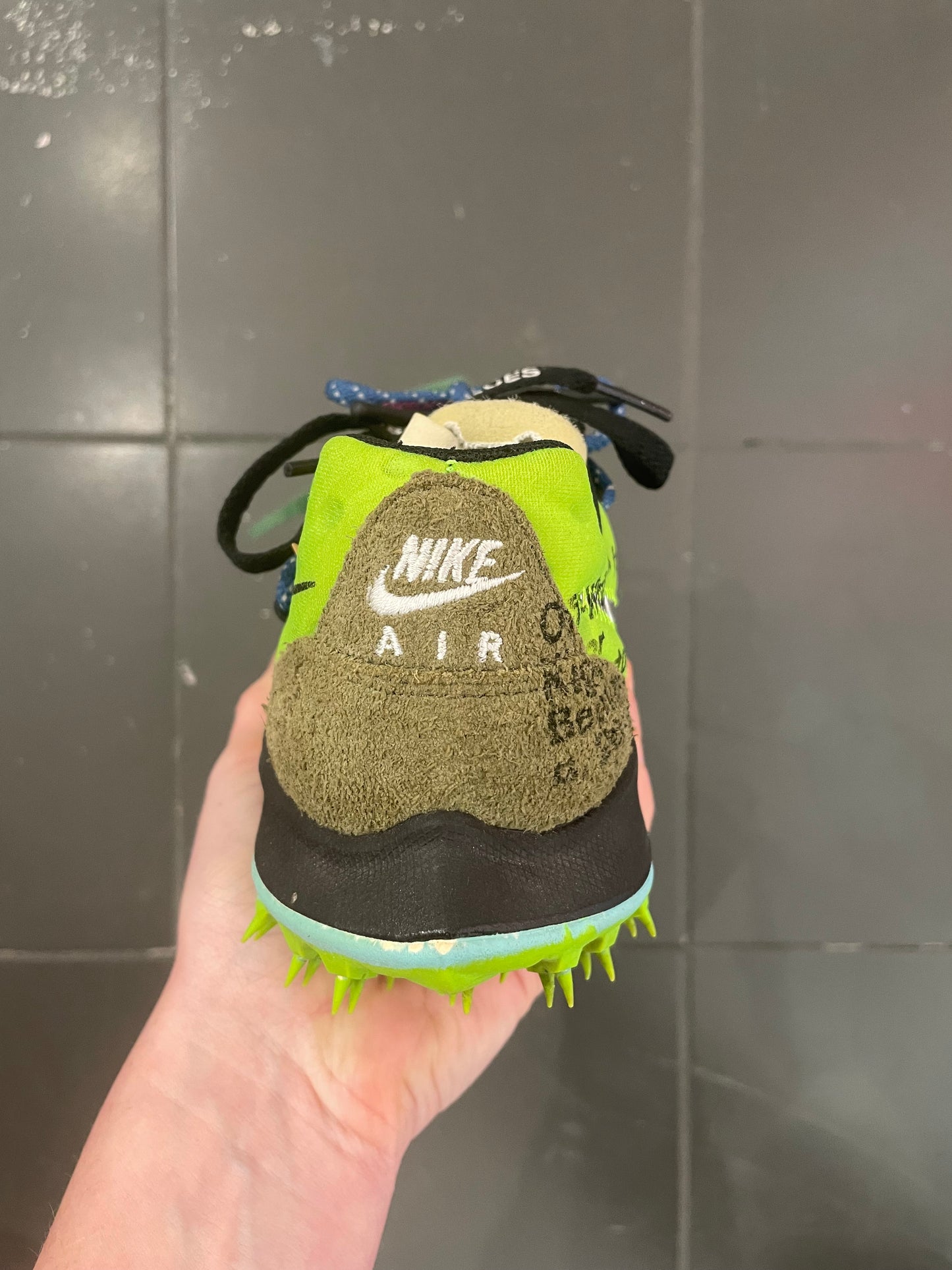 Nike Zoom Terra Kiger Off-White Green size 39