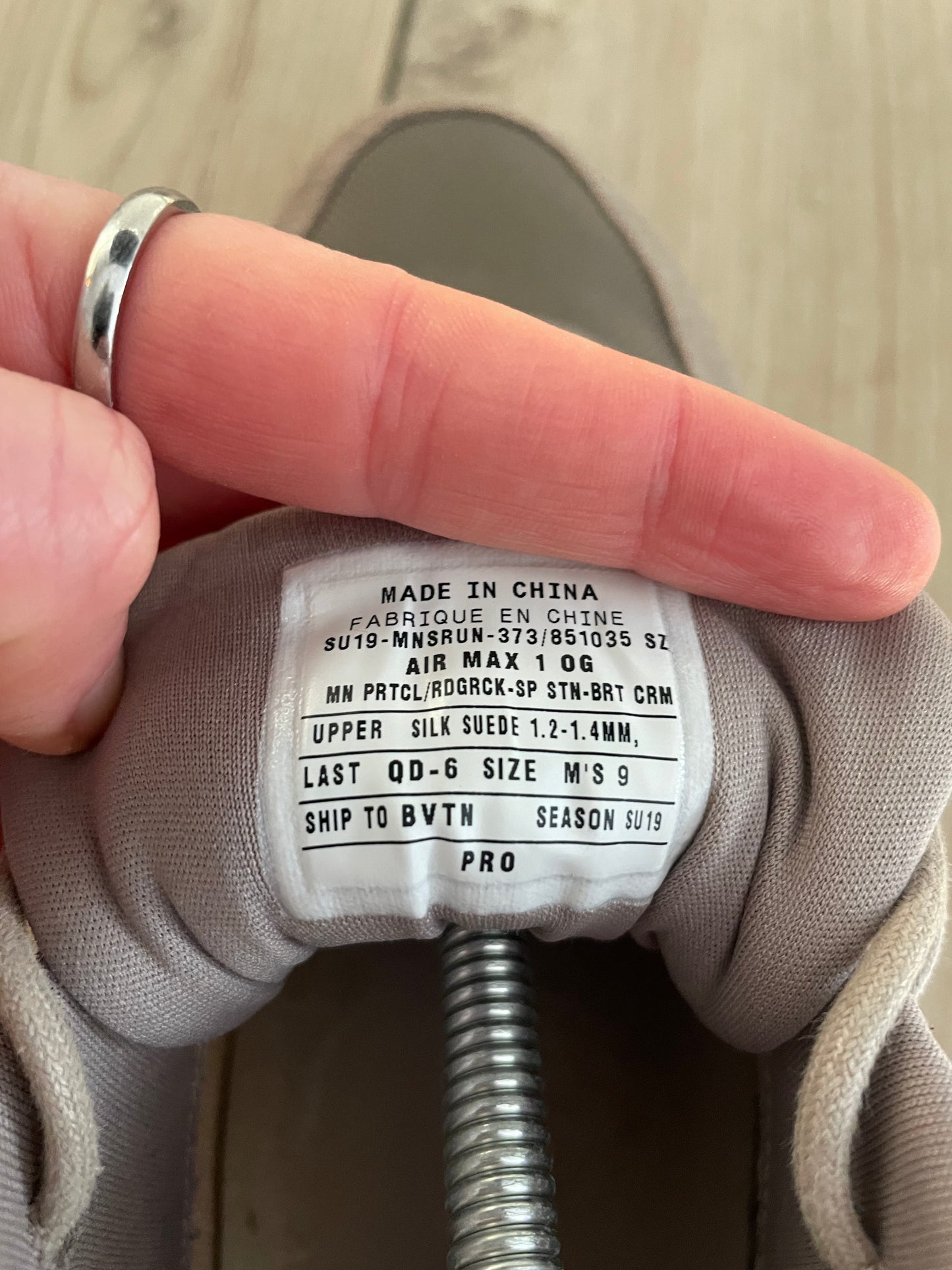 Nike Air Max 1 Cut Out Swoosh Sample