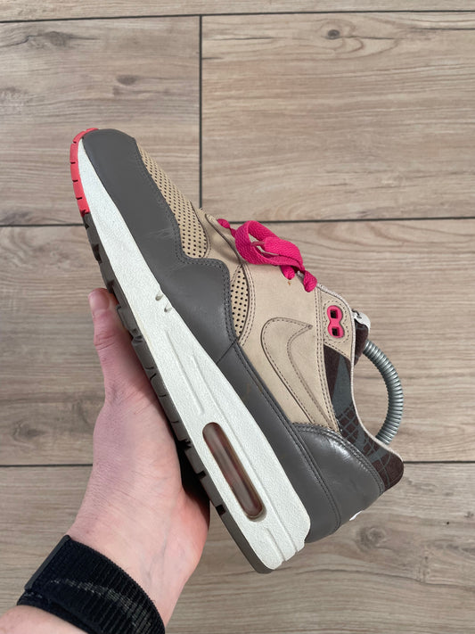 Nike Air Max 1 Chino Pink