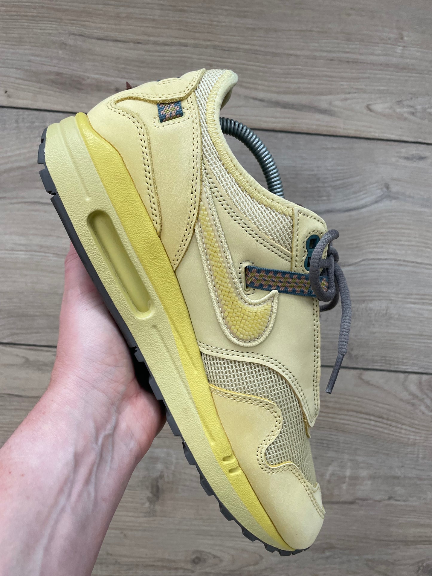 Nike Air Max 1 Cactus Jack Saturn Gold