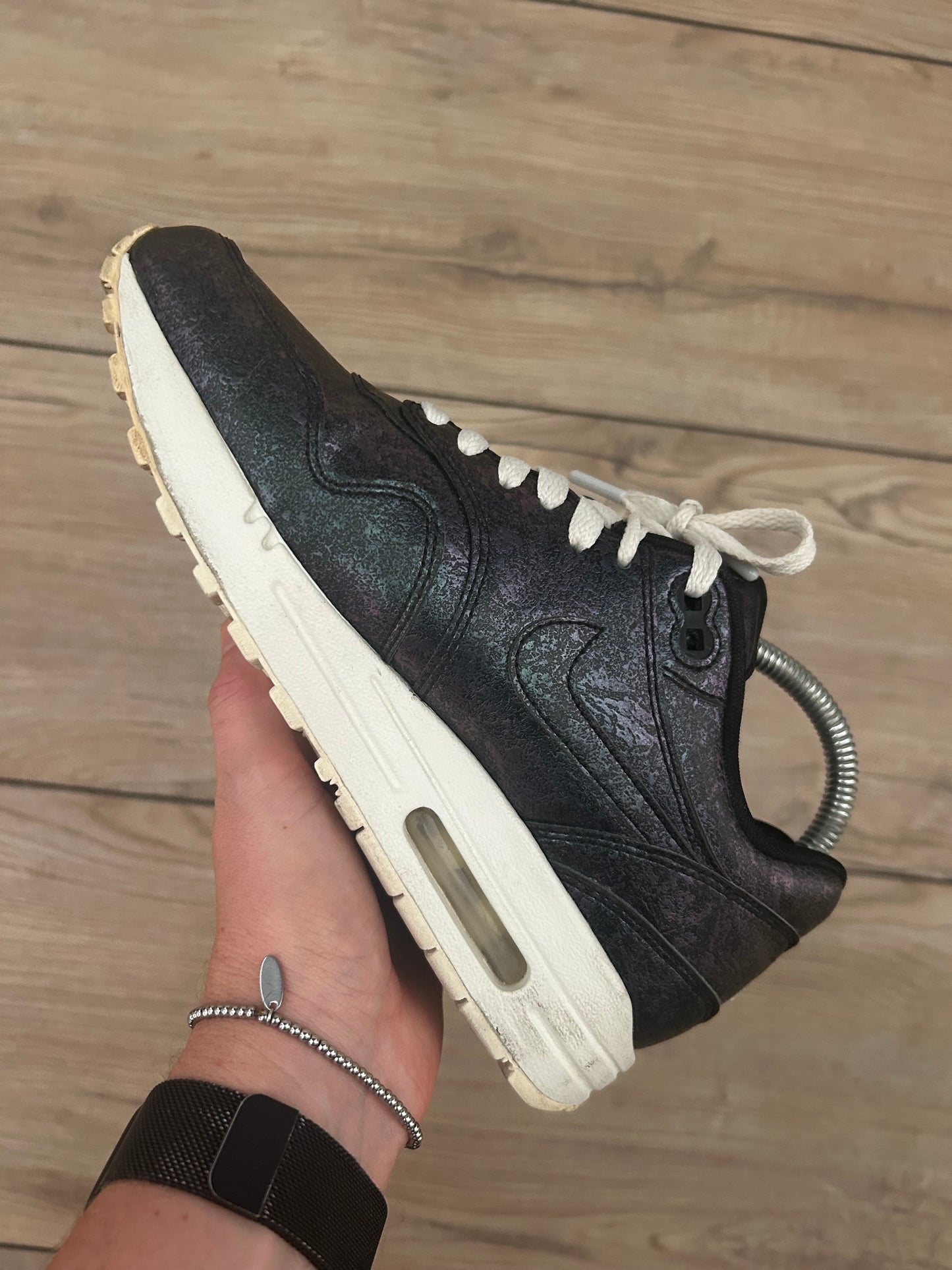 Nike Air Max 1 Iridescent Black&White