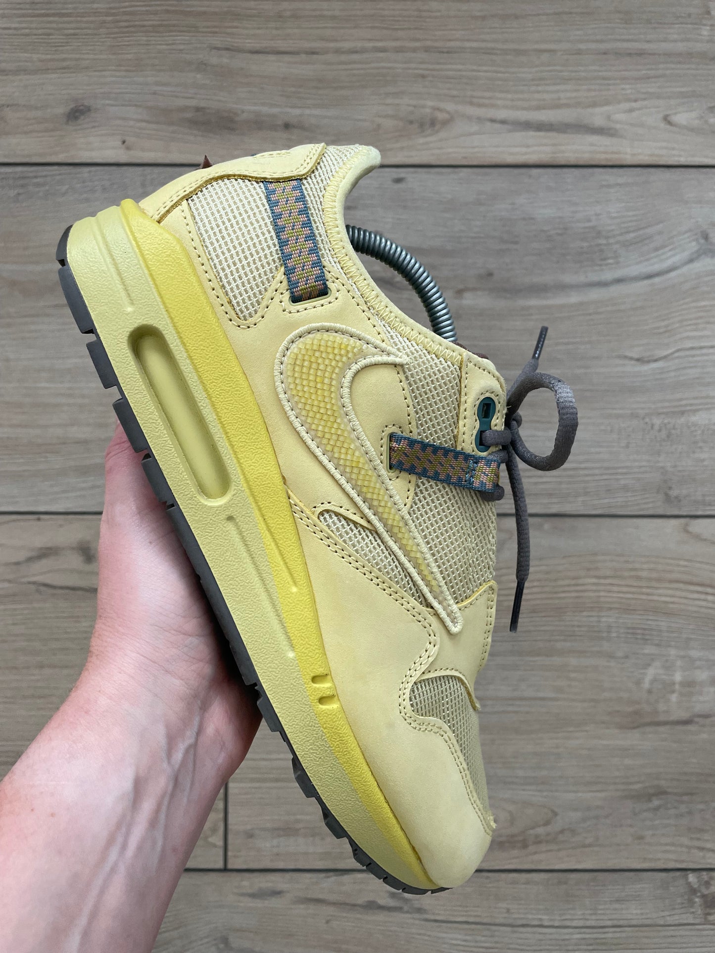 Nike Air Max 1 Cactus Jack Saturn Gold