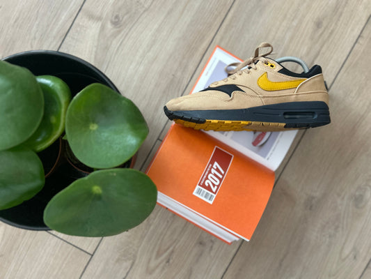 Nike Air Max 1 Elemental Gold