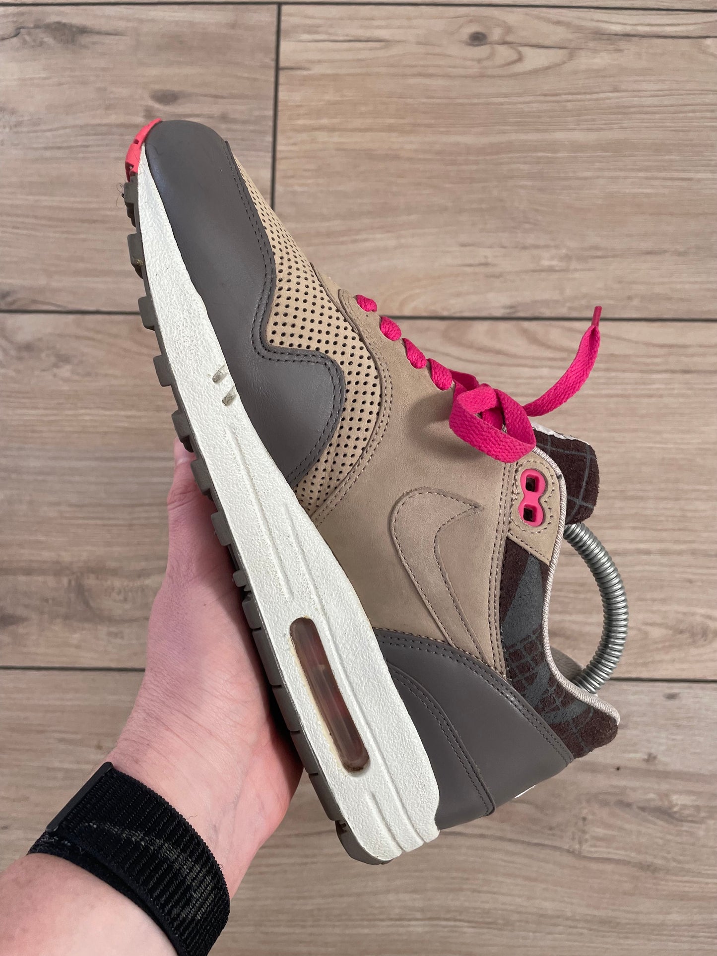 Nike Air Max 1 Chino Pink