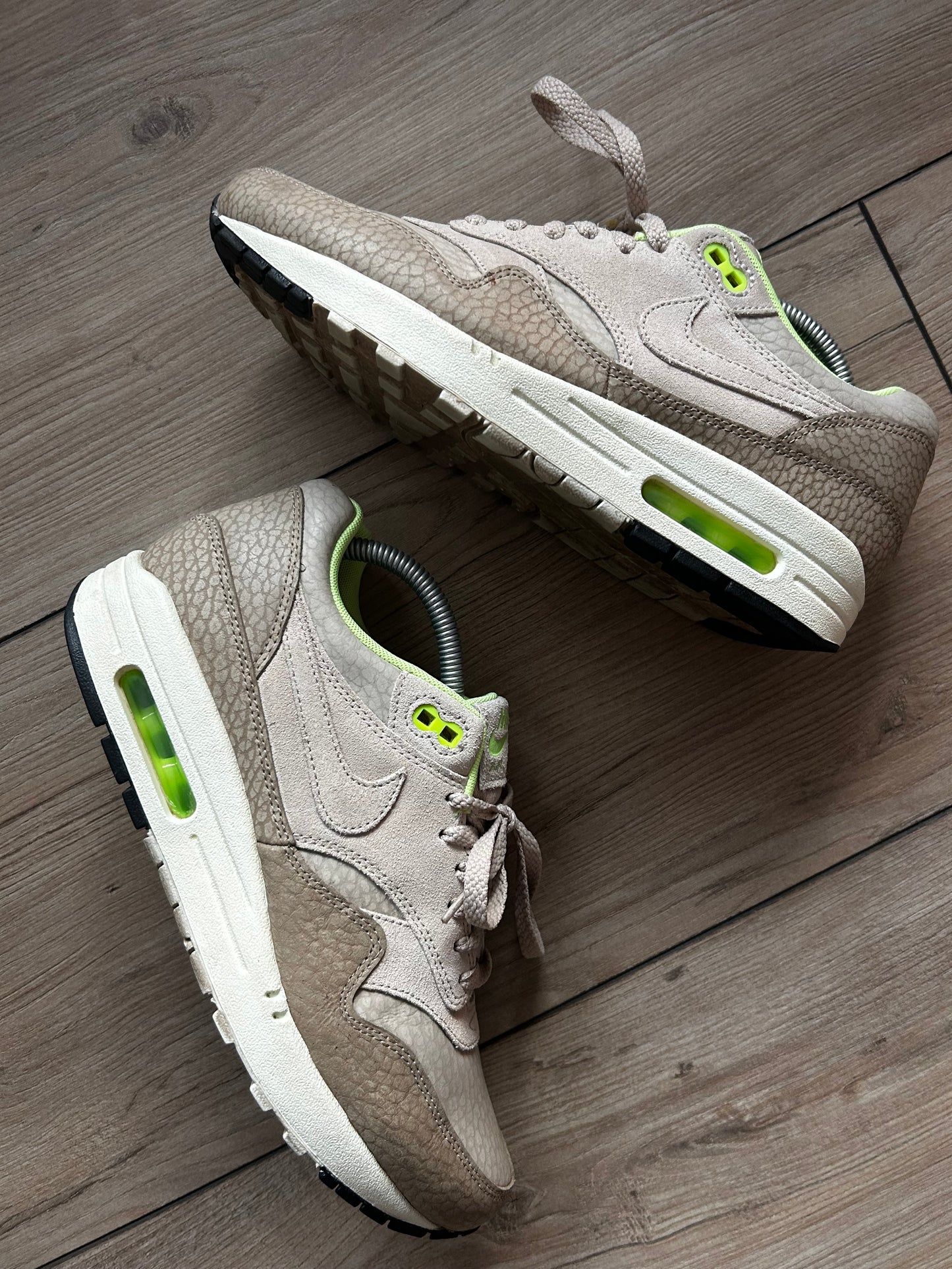 Nike Air Max 1 Safari String