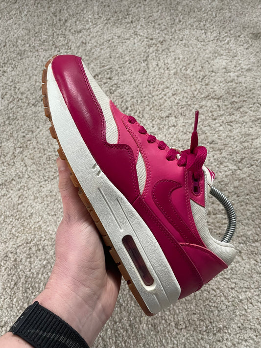 Nike Air Max 1 Vintage Pink