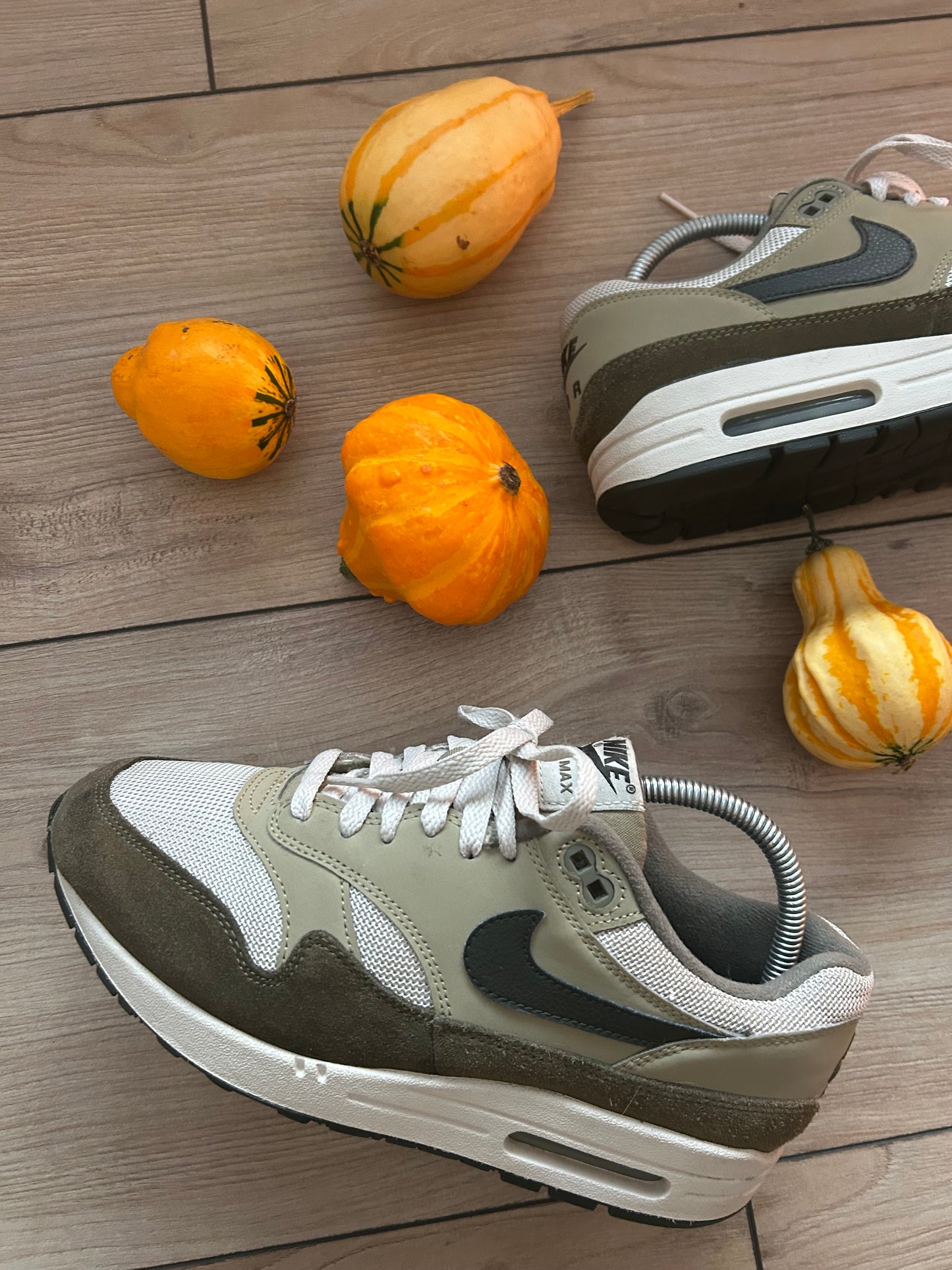 Nike Air Max 1 Medium Olive