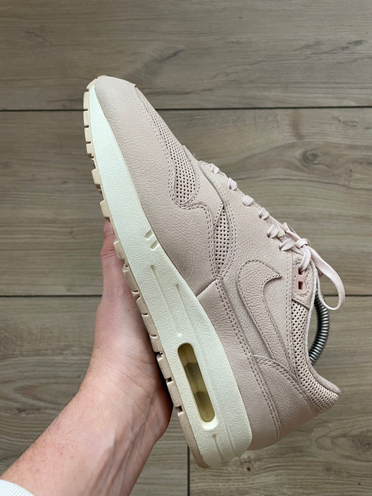 Nike Air Max 1 Pinnacle ‘Siltstone Red’