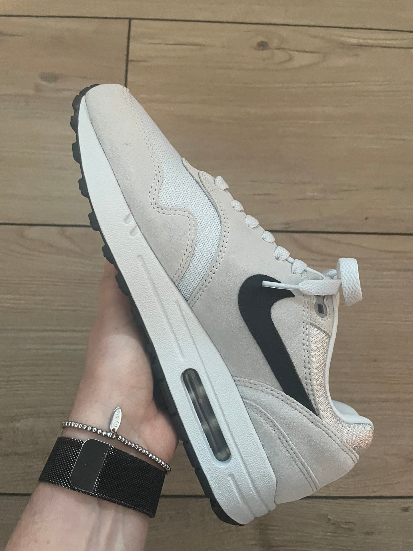 Nike Air Max 1 Suède Grey ID 2024