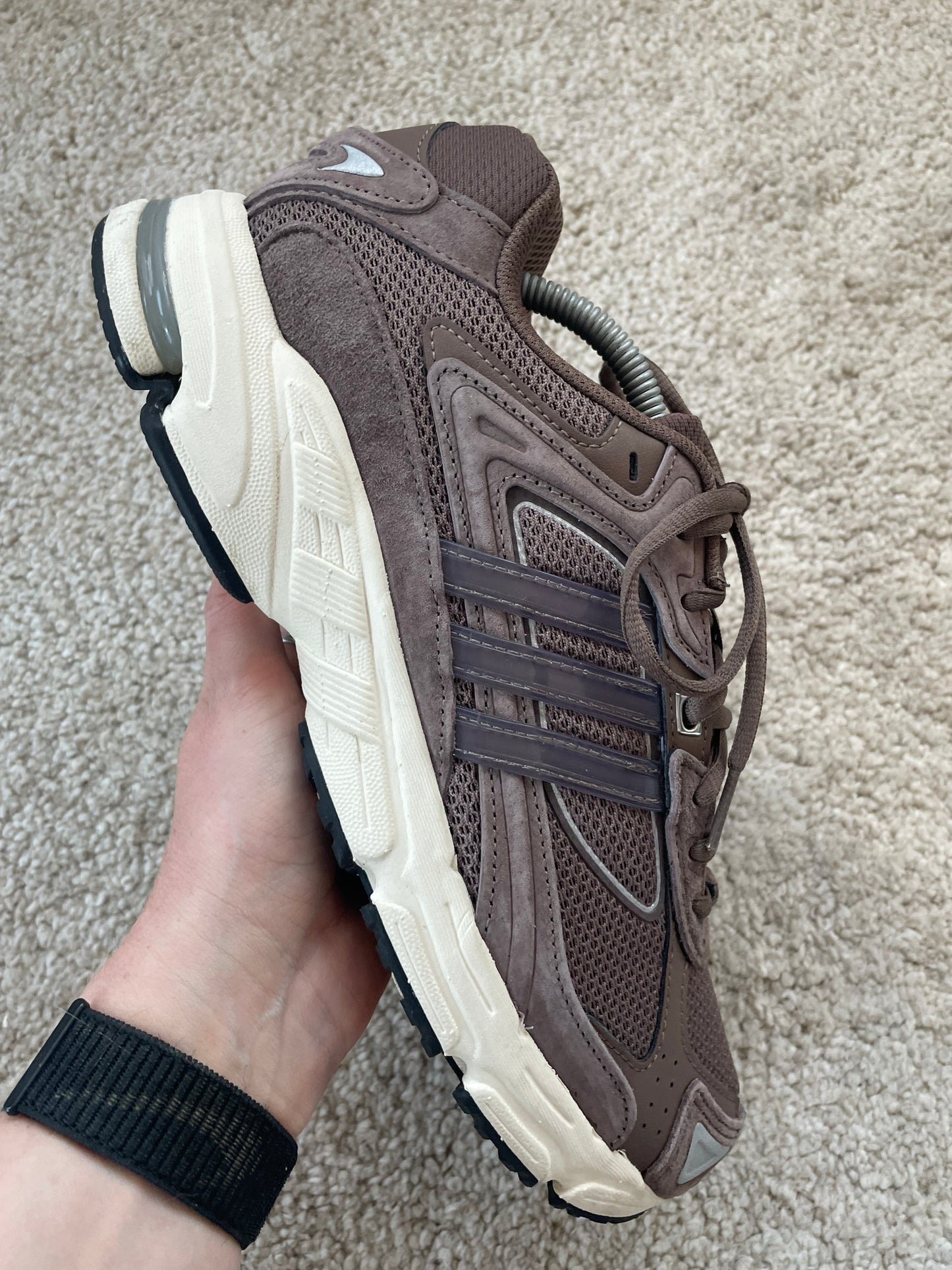 Adidas Response CL Brown