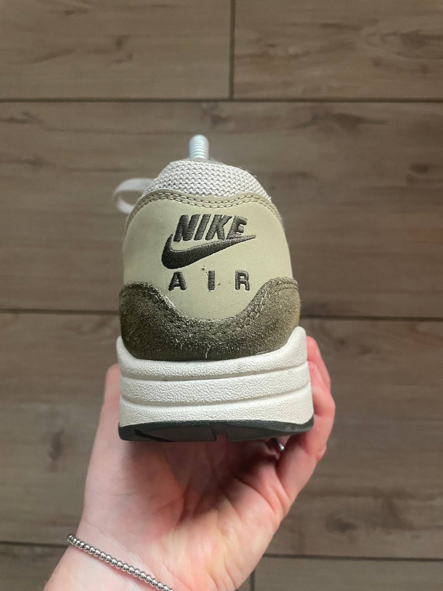 Nike Air Max 1 Medium Olive