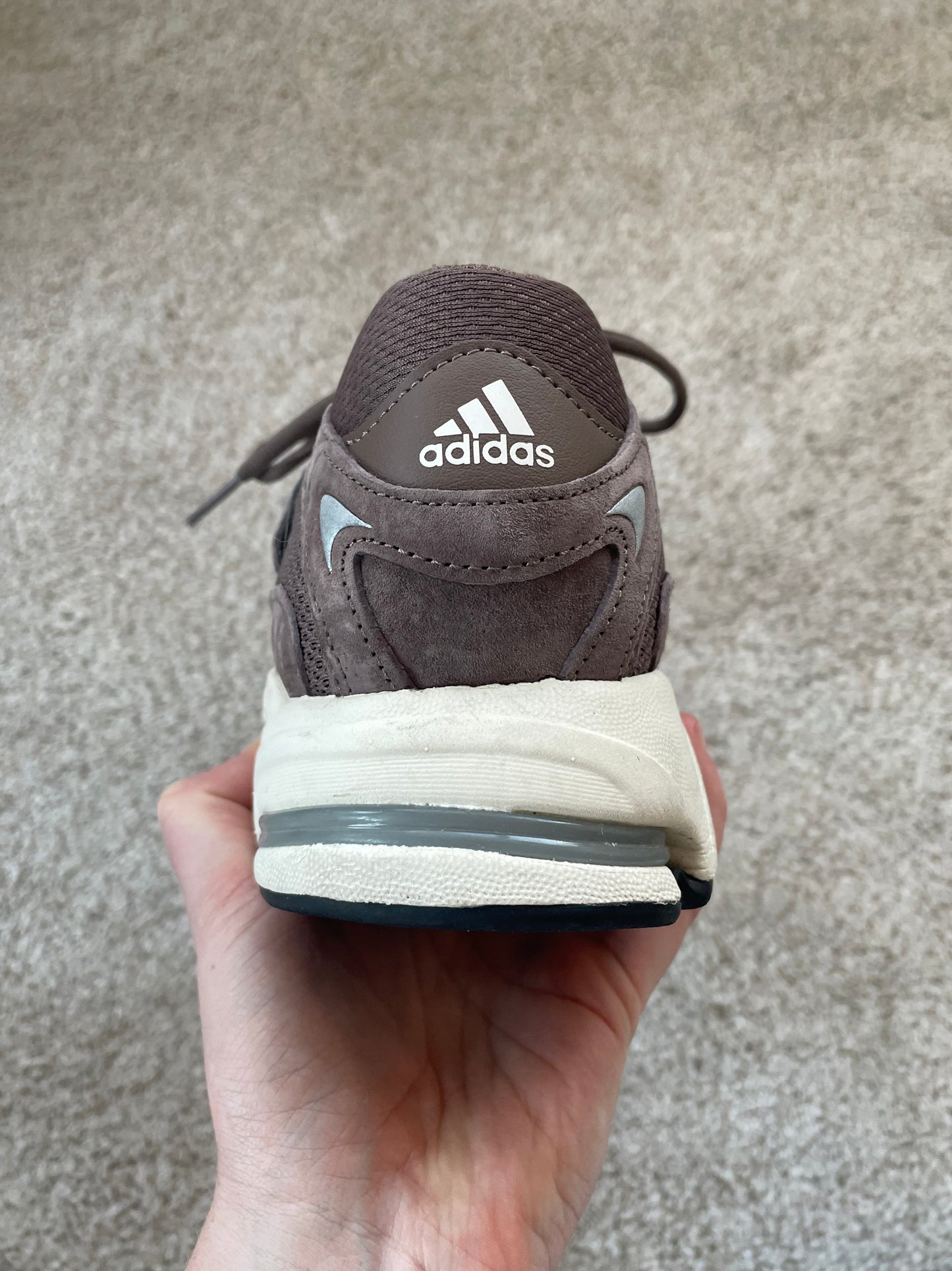 Adidas Response CL Brown