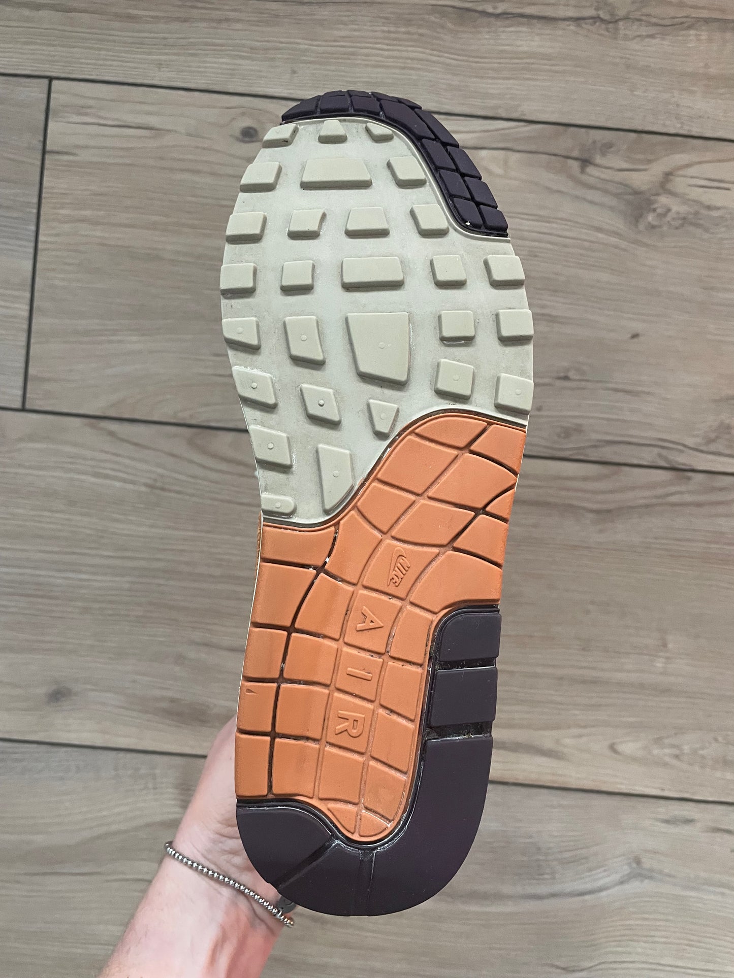 Nike Air Max 1 Patta Waves Monarch