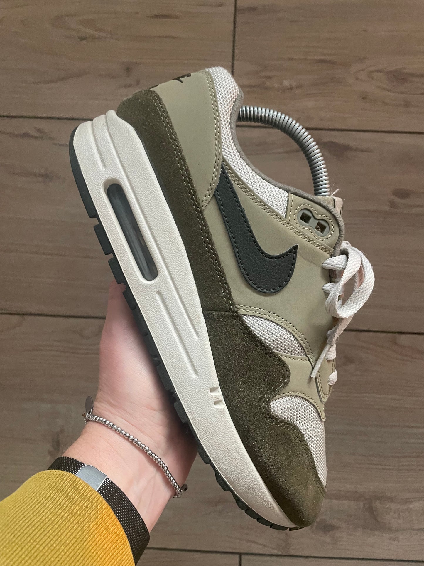 Nike Air Max 1 Medium Olive