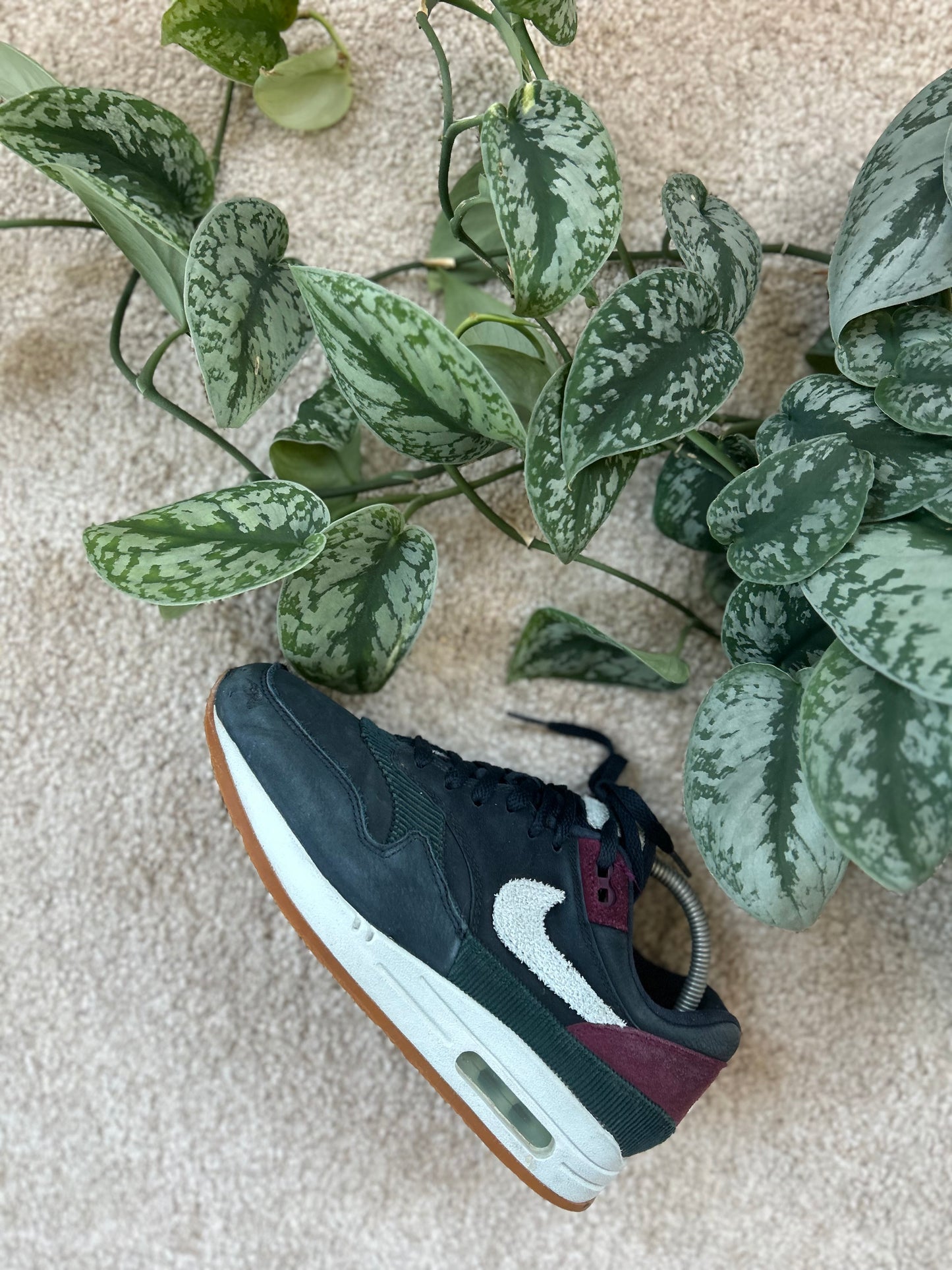 Nike Air Max 1 Crêpe Dark Obsidian